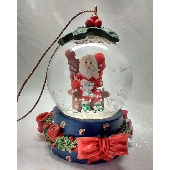 Water Snow Globe Santa Checking His List Ornament Glass New In Box - Picture 5 of 8